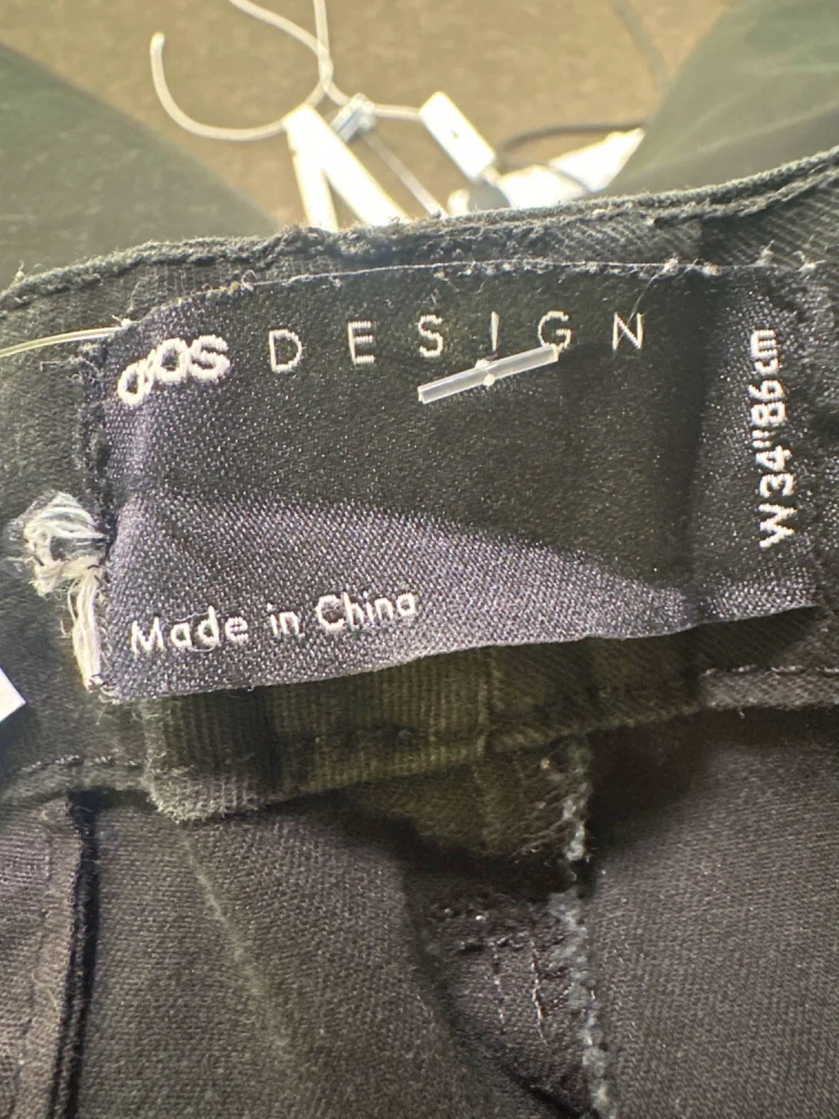 ASOS Black Design Chino Shorts UK 34W