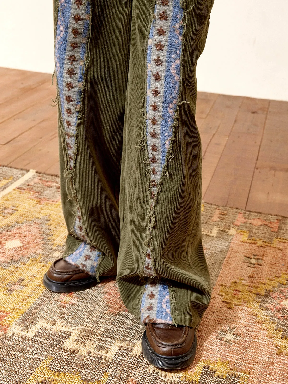 Corduroy Eye-Design Casual Pants