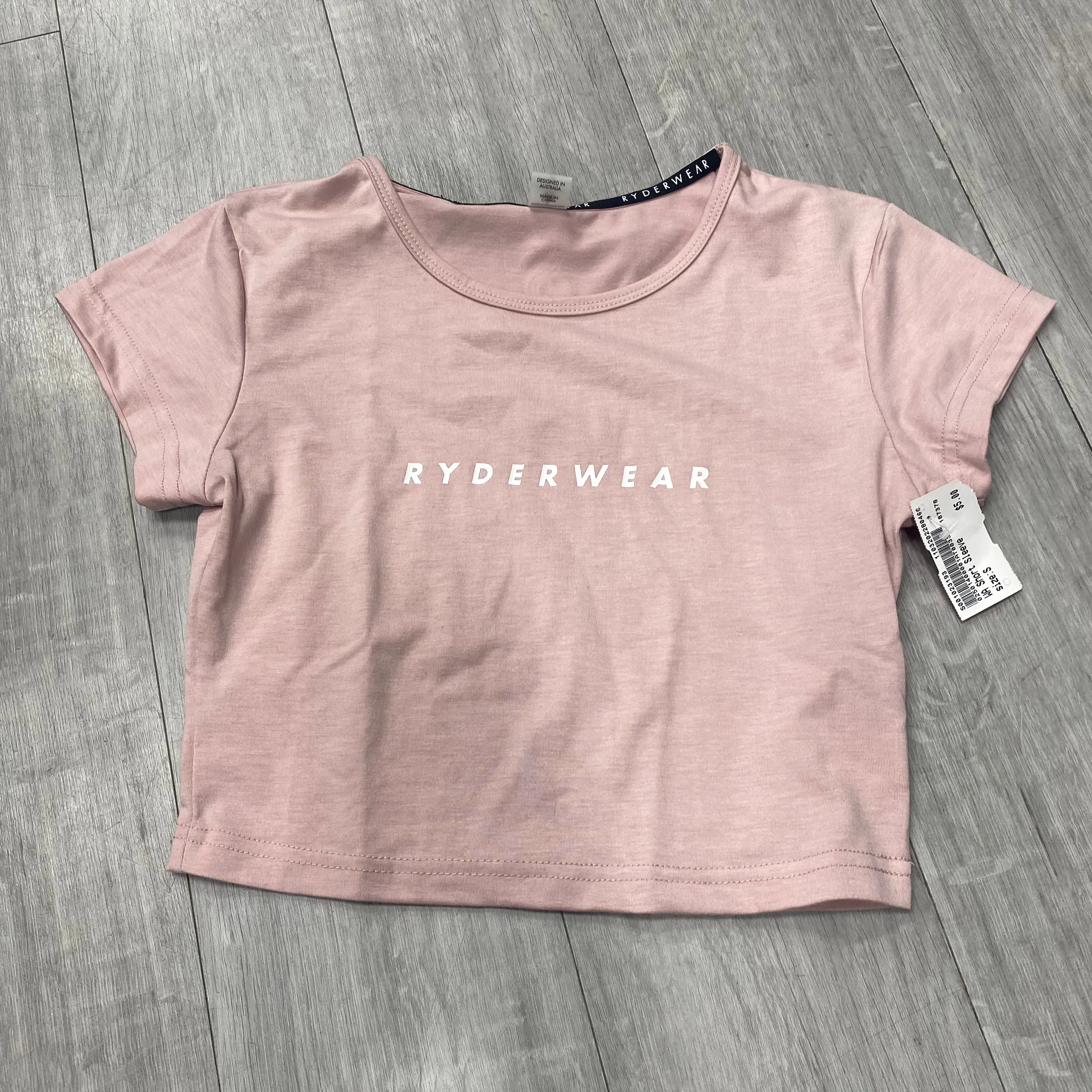 Ryder wear Athletic Top Size Small